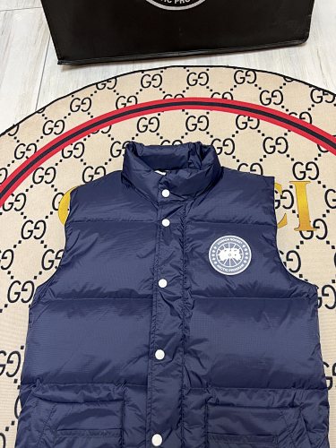 Canada Goose Stand-Collar Quilted Puffer Vest