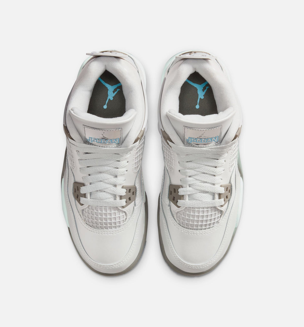Air Jordan 4 Retro Blue Chill – Grade School Lifestyle Shoe in Photon Dust/Blue Chill/Flat Pewter/White/Blue Tint