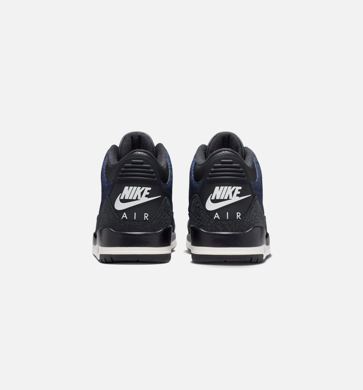 Air Jordan 3 Retro x Levi's Men's – Denim/Black/Sail