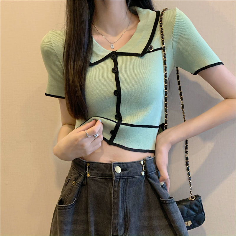 Short sleeved T-shirt
