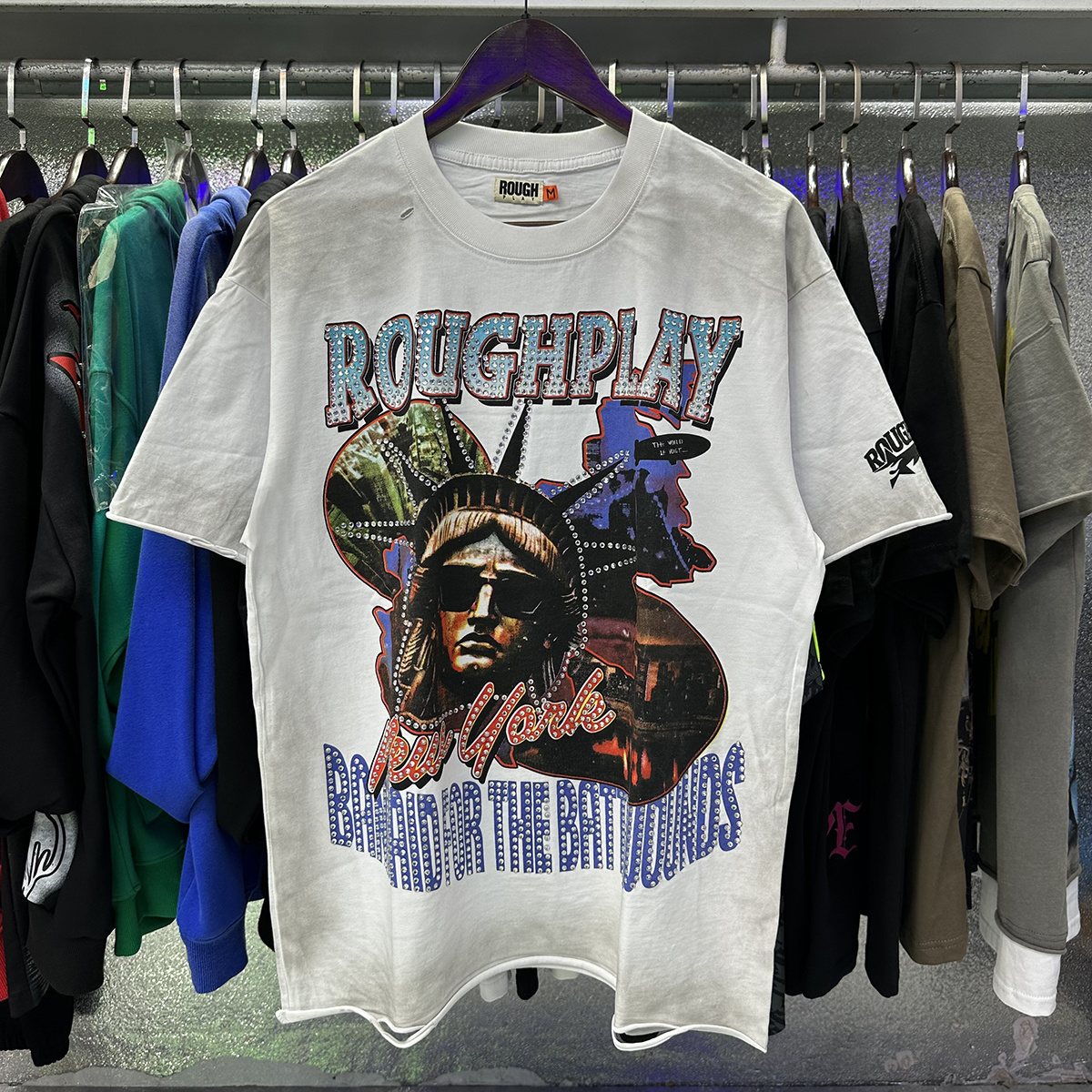 Rough Play Statue of Liberty Rhinestone Graphic T-Shirt